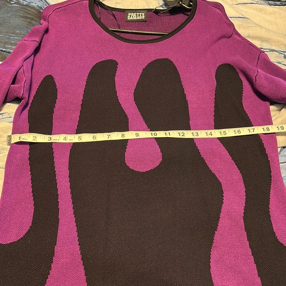 Hot Topic drip sweater - Picture 4 of 5